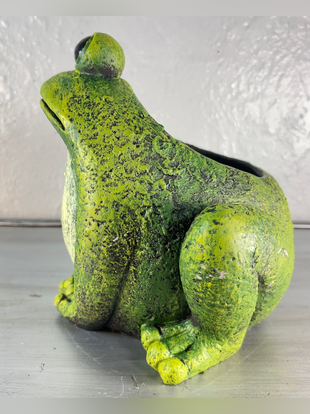 Big Booty RUDY Cement Frog Planter Medium Sized Heavy - Picture 4 of 14